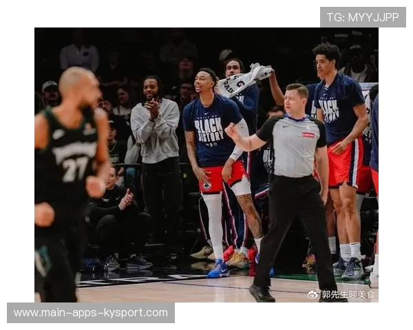 洛杉矶快船险胜洛杉矶湖人，邓恩关键回合处理，全场最争议瞬间